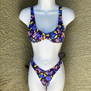 No.210 NWT Lulu's Blue Floral Bikini Sporty High-Cut so small